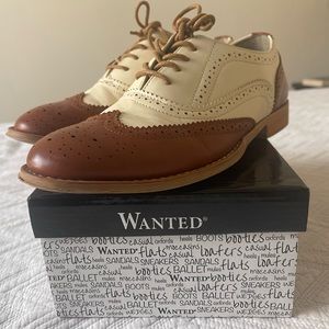 ModCloth/Wanted brand oxfords ivory and tan
